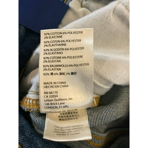 Anthropologie Pilcro High Rise Cigarette Slim Straight Leg Release Hem Jeans - Picture 4 of 10